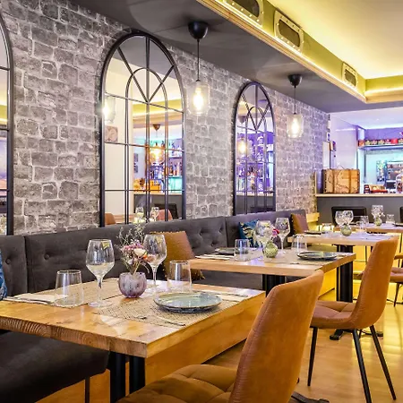 Hotell Sunotel Junior 2*