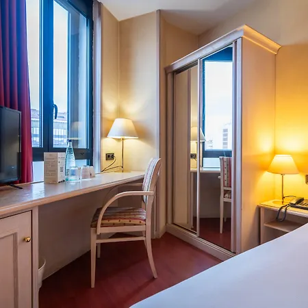 Hotell Sunotel Junior