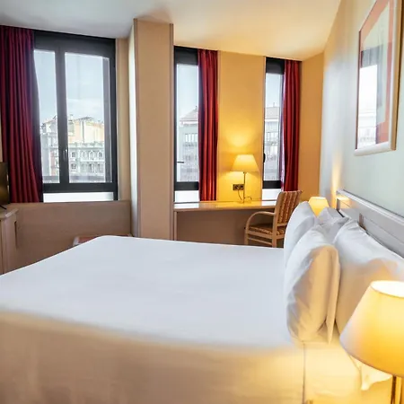 Hotel Sunotel Junior 2*