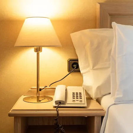 Hotel Sunotel Junior 2*