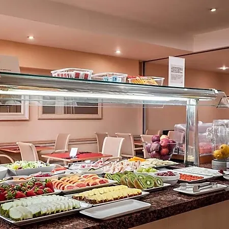 Hotel Sunotel Junior 2*