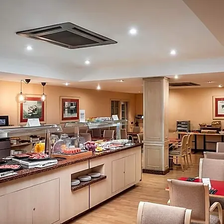 Hotel Sunotel Junior 2*