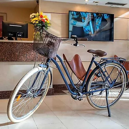 Hotel Sunotel Junior 2*