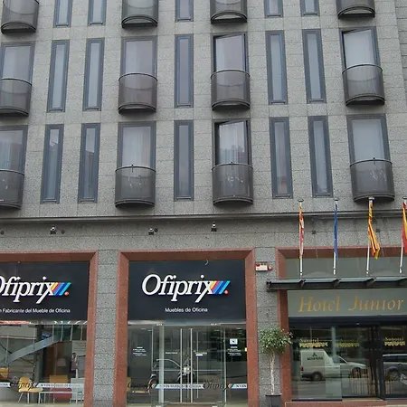 Sunotel Junior מלון 2*