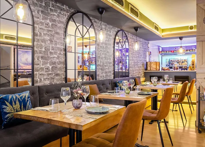 Hotel Sunotel Junior 2*