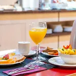 Отель Sunotel Junior Барселона