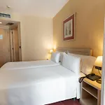 Sunotel Junior 2*