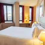 Отель Sunotel Junior 2*